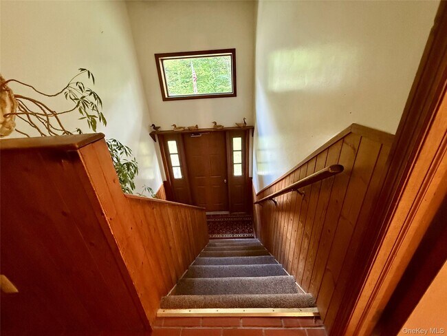 Building Photo - 87 Oregon Trail