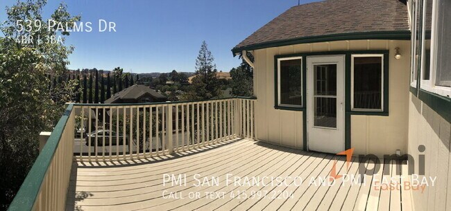 Building Photo - 539 Palms Dr