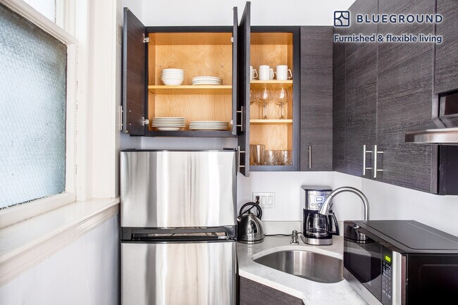 Building Photo - 271 Dartmouth St