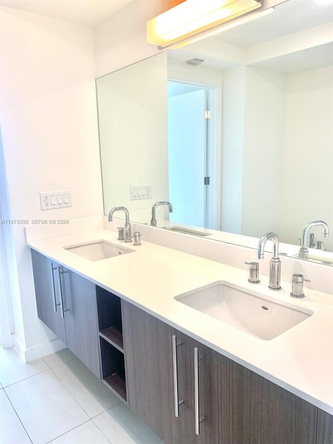 Building Photo - 7825 NW 107th Ave