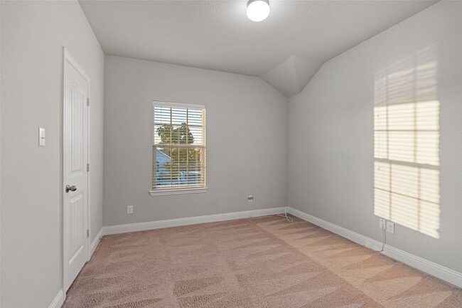 Building Photo - 3733 Cecelia Ln
