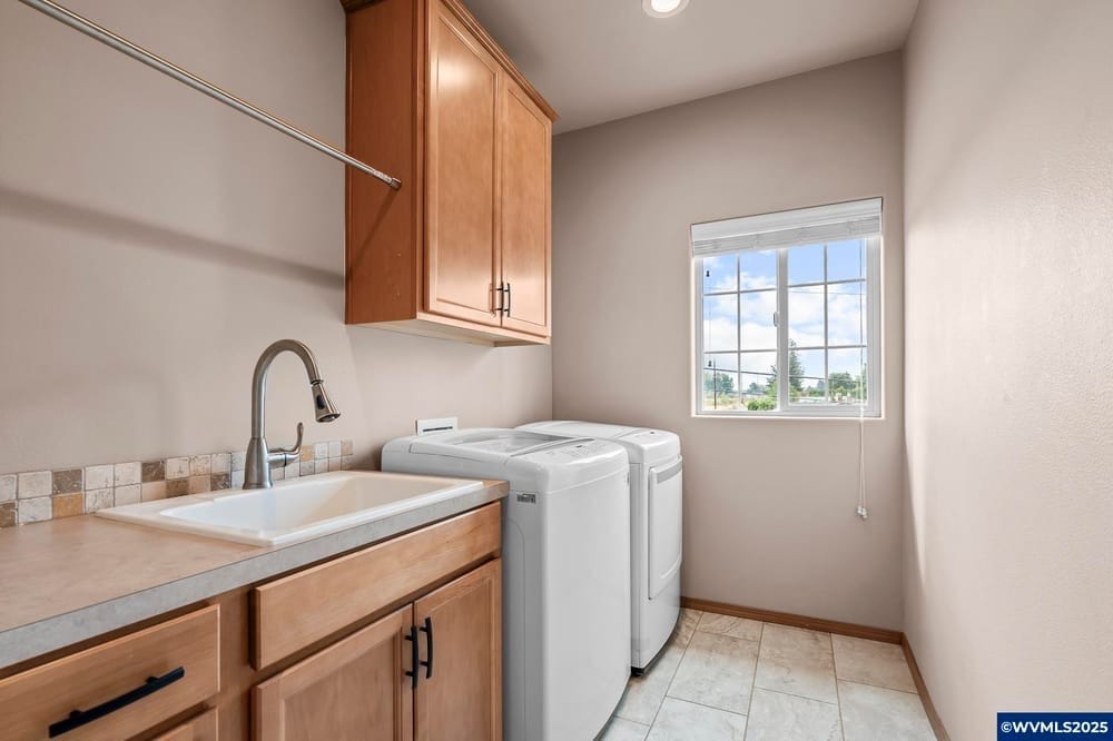 Building Photo - 5318 SW Touchstone Pl