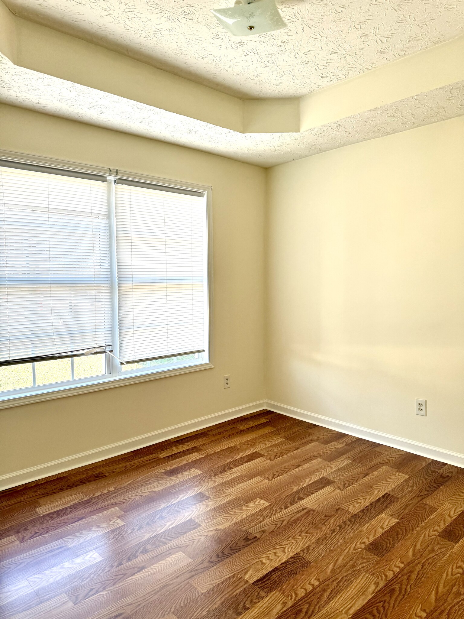 Building Photo - 106 Wesley Way