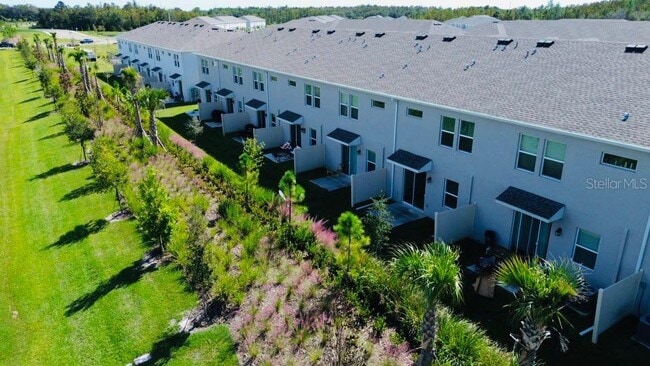 Building Photo - 2473 Skyline Lp