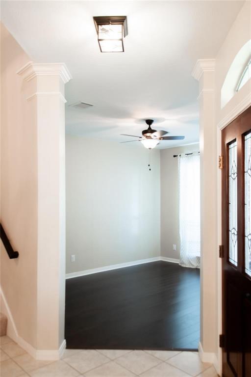 Building Photo - 410 Blossomwood Dr