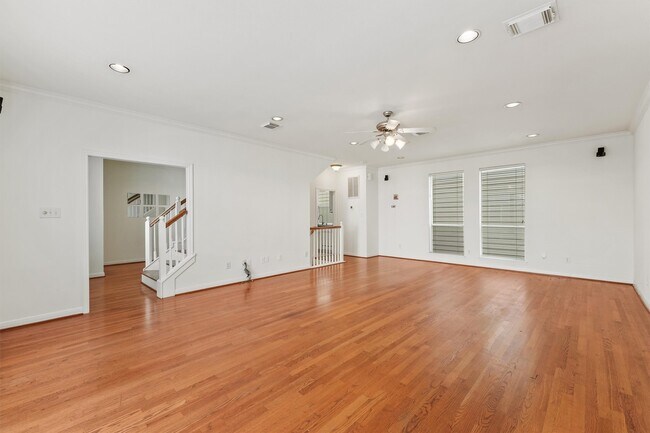 Building Photo - 1433 Oneil St