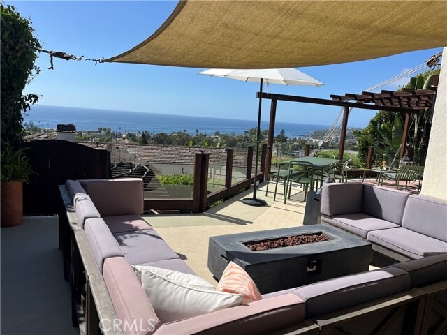 Building Photo - 845 Temple Hills Dr