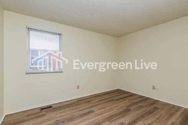 Building Photo - 8208 Mt Charles Dr