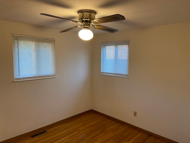 Building Photo - 6374 Rygate Dr