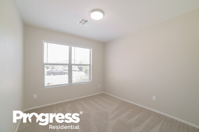 Building Photo - 3025 W Silver Sage Ln