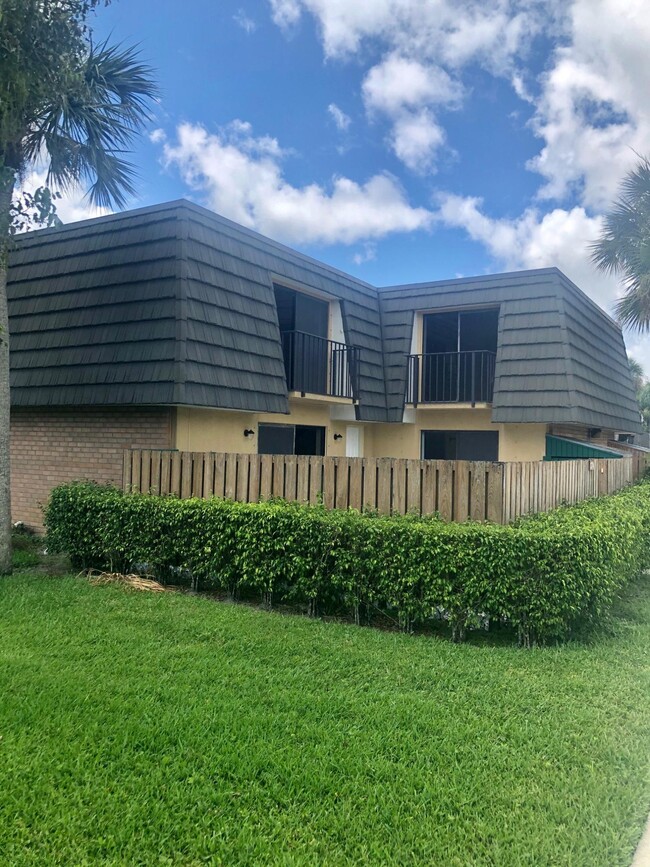 Building Photo - 3714 37th Way