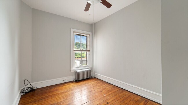 Building Photo - 201 W Barnard St