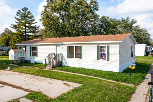 Building Photo - Willow Green Mobile Homes