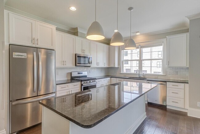 Building Photo - 208 Asher Springs Cir