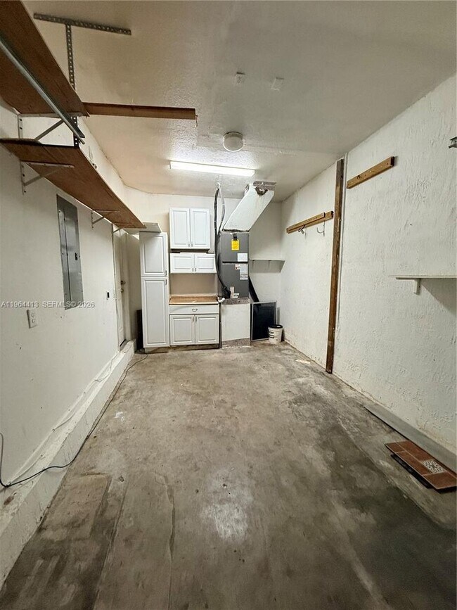 Building Photo - 2117 NE 7th St