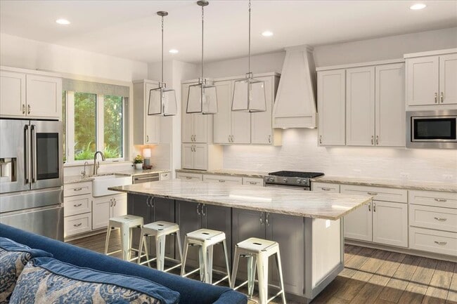 Building Photo - 625B Las Colinas Dr
