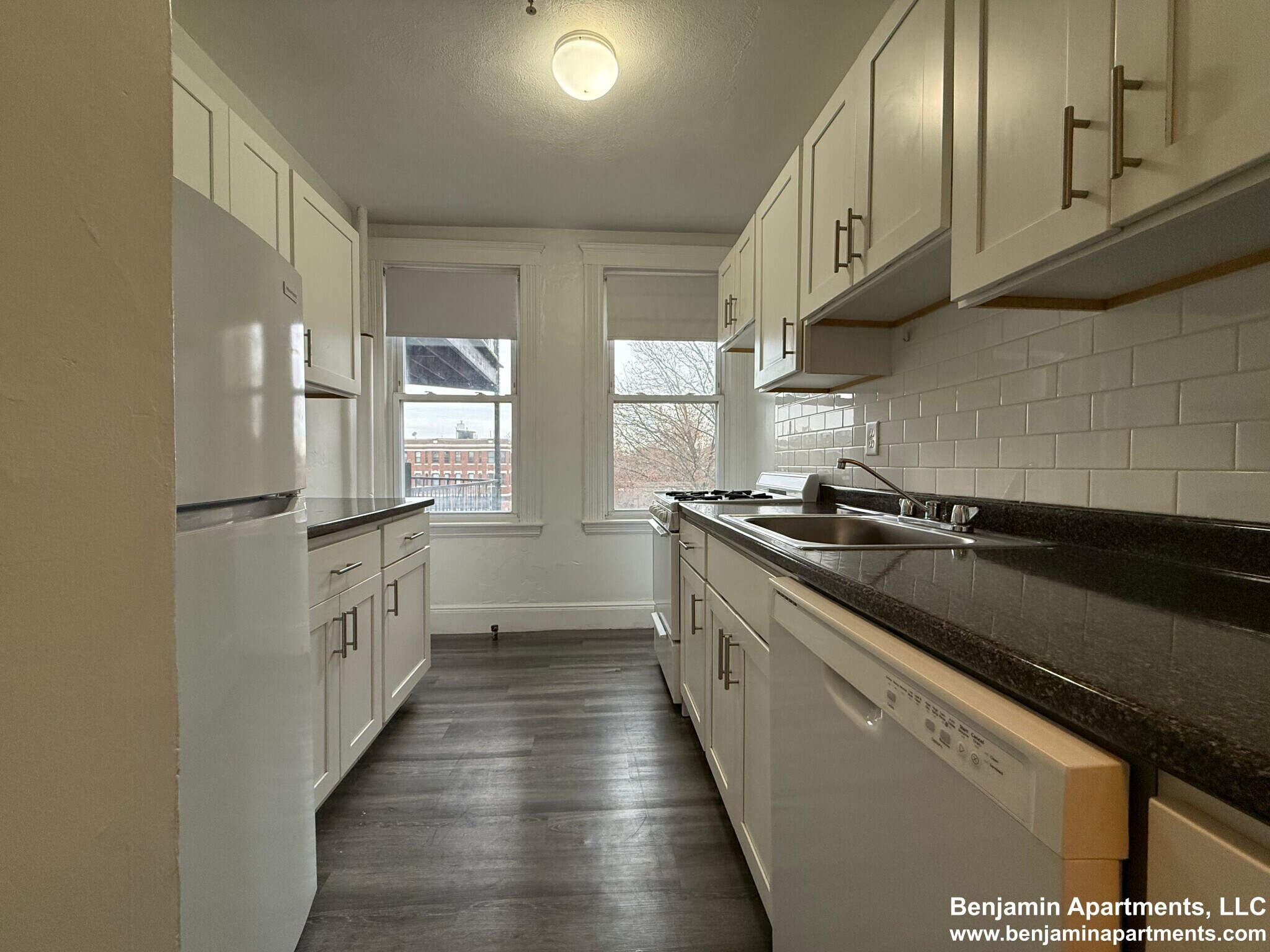 Building Photo - 1622 Commonwealth Ave