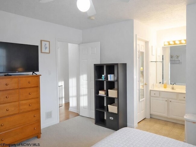 Building Photo - 1340 Headlee Ave