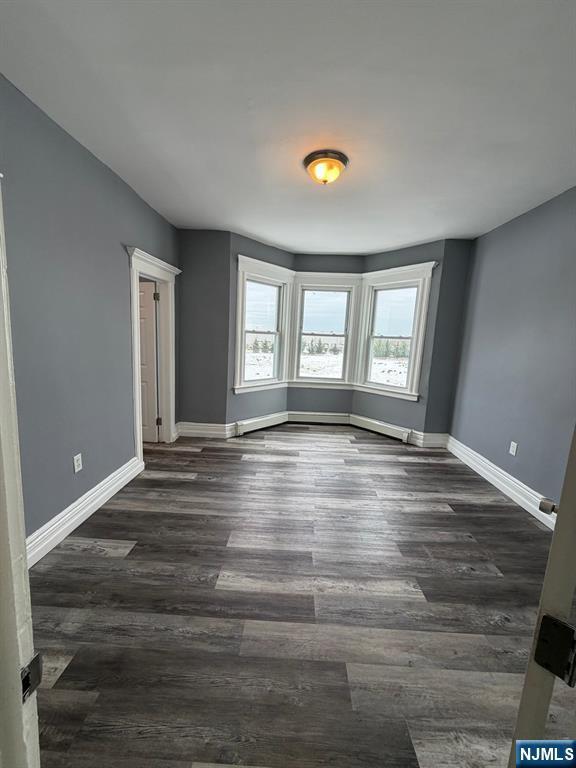 Building Photo - 23 9th Ave