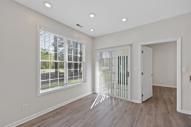 Building Photo - 1713 Kudrow Ln