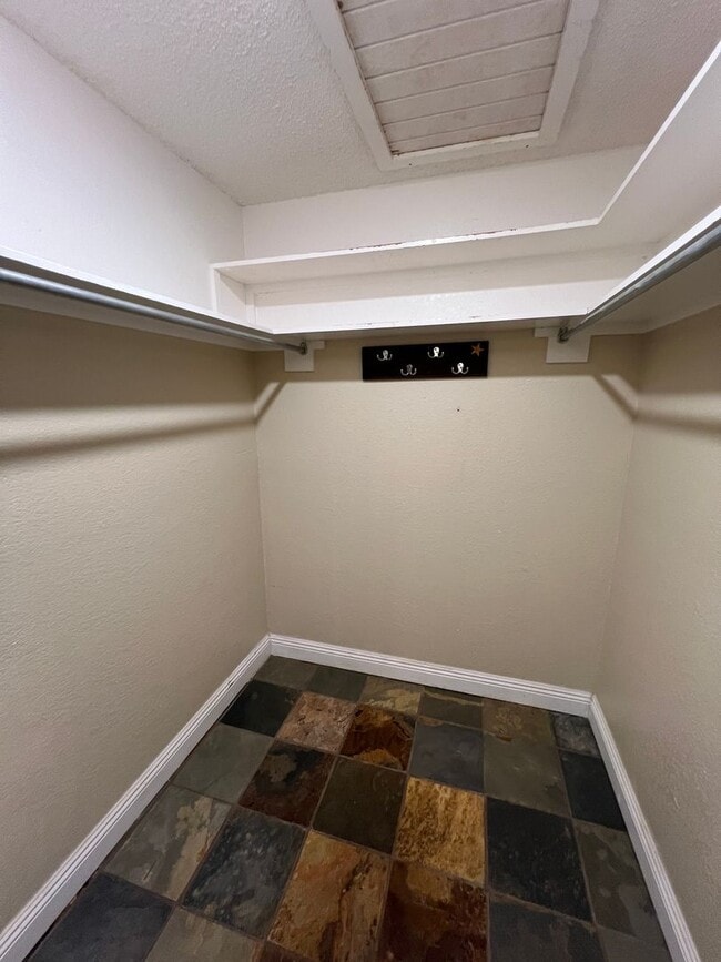 Building Photo - 348ADA
