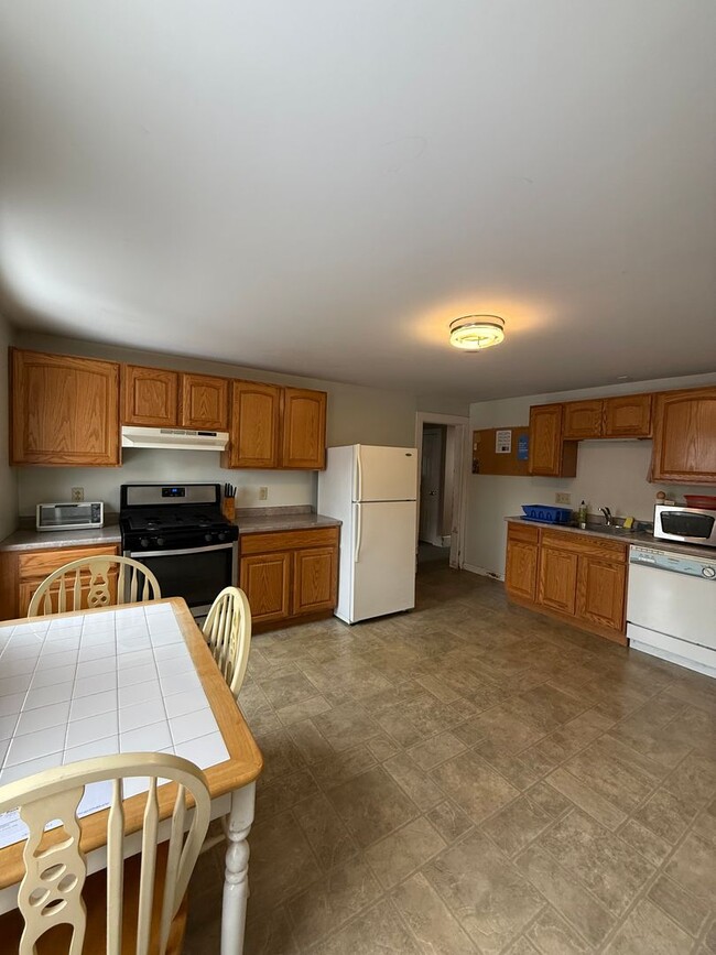 Primary Photo - Available 3/15: First floor unit - 1 bed/1...