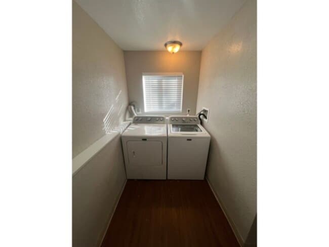 Building Photo - 9070 W Bellwood Pl