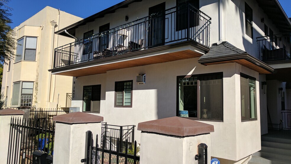 Primary Photo - 1647 9th Ave