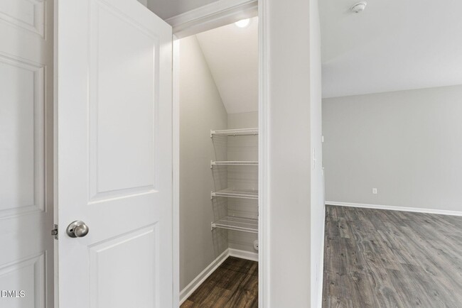 Building Photo - 48 Weathervane Dr.