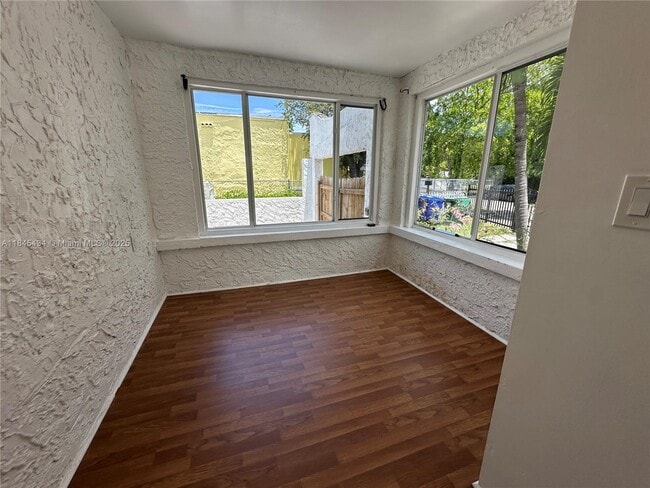 Building Photo - 267 NW 33rd St