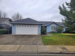 Building Photo - 1674 Nunnwood Ln