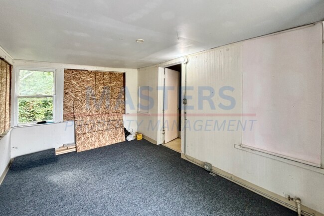 Building Photo - 2563 Foraker Ave