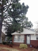 Building Photo - 24 Lynnhaven Dr