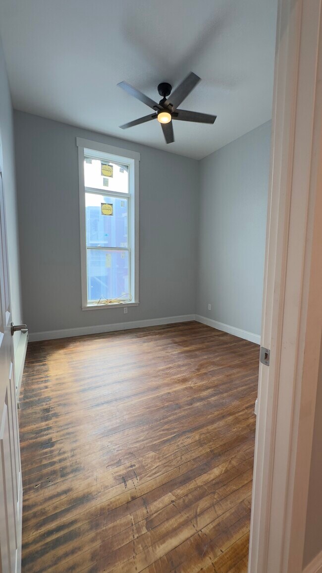 Building Photo - Downtown Rental Units