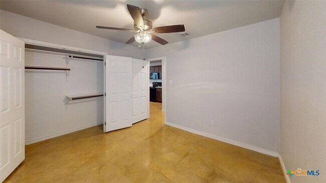 Building Photo - 1608 Tejas Trail