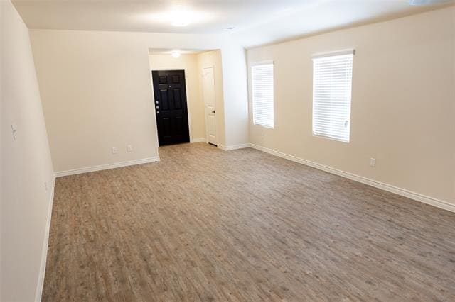 Building Photo - 1607 Dove Cir