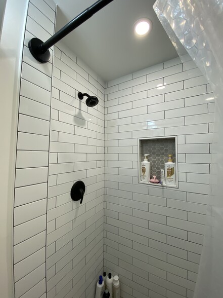 One of 3 full bathrooms - 1327 Belmont St NW