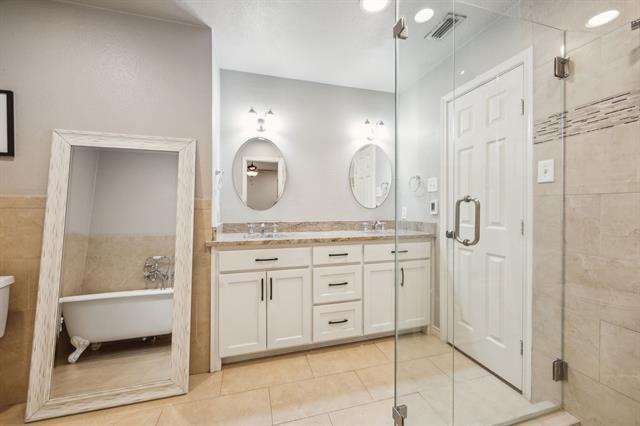 Building Photo - 7340 Wild Valley Dr