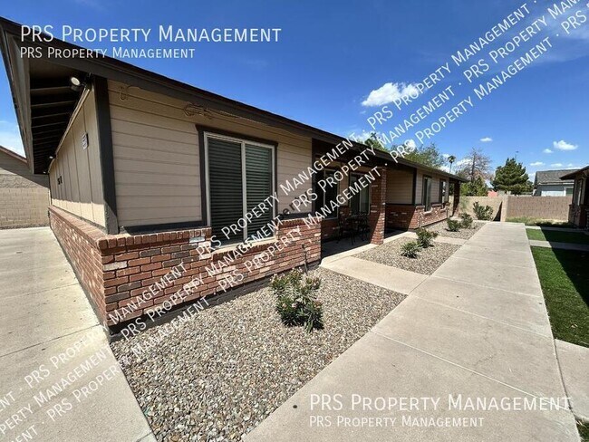 Building Photo - 551 S Lesueur-Unit 1