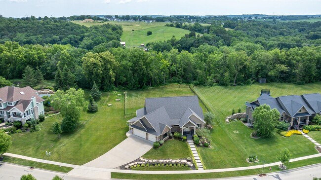 Building Photo - 1762 Creek Wood Dr