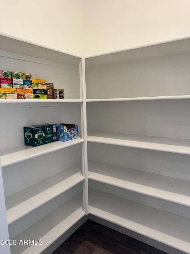 Building Photo - 250 W Queen Creek Rd