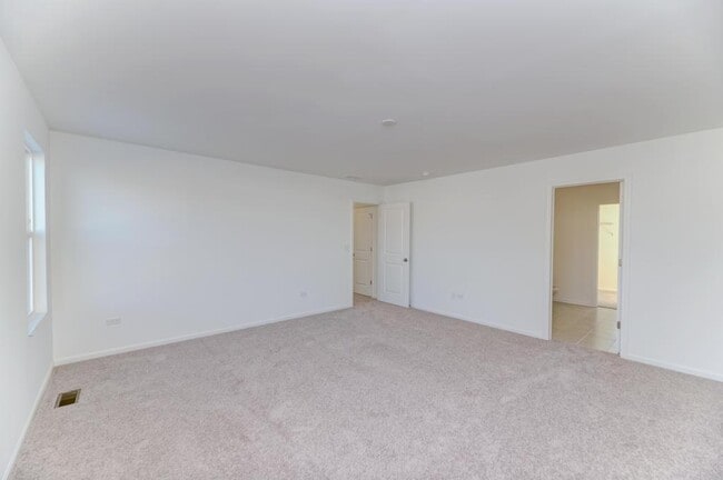 Building Photo - 454 Bower Ln