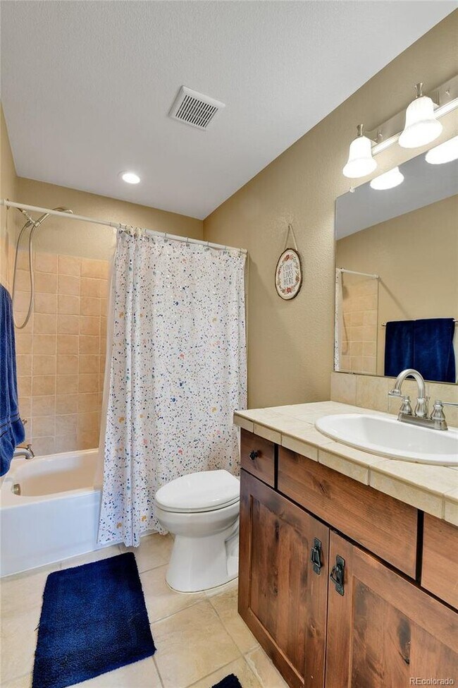 Building Photo - Spacious Colorado Luxury Home with 3-Car G...