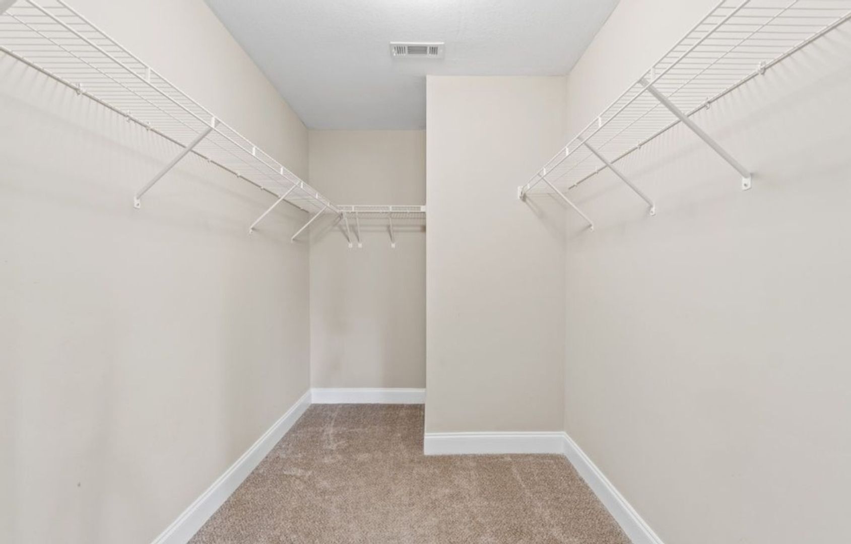Building Photo - 1524 Osage Ct