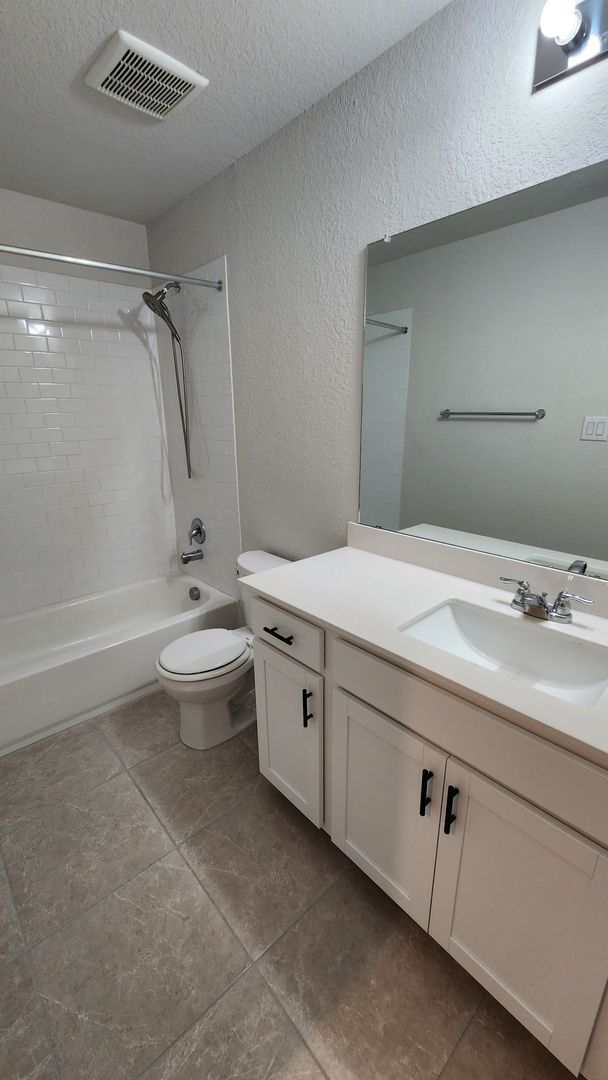 Building Photo - Beautiful 4BR Home for Rent in Cypress Trails – Near Medical Center