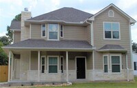 Building Photo - 1322 Milner Dr