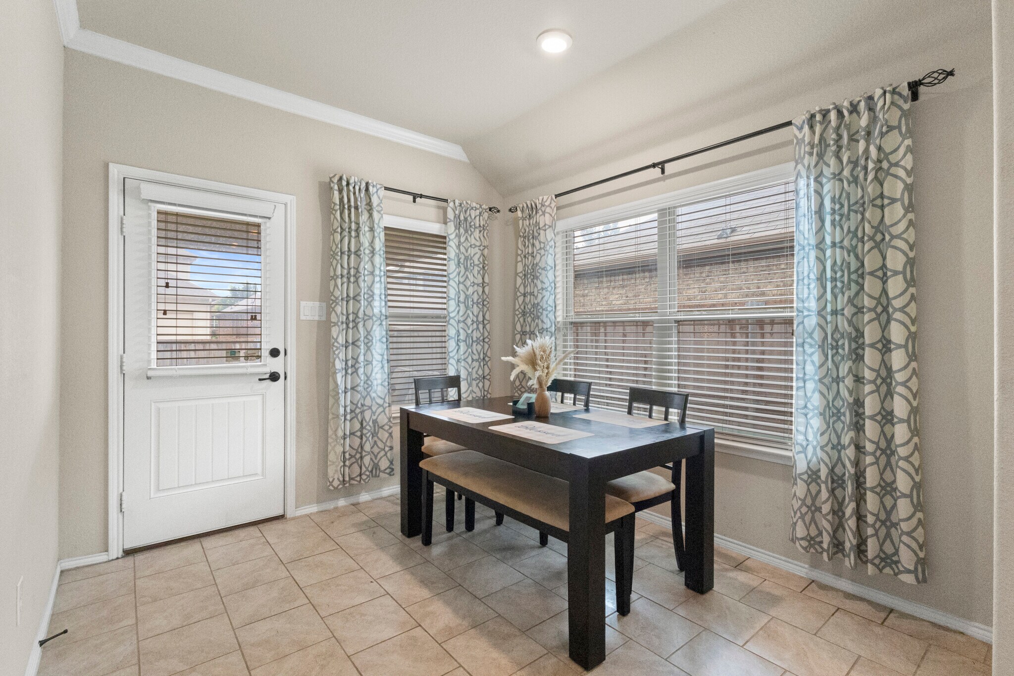 Building Photo - 617 Wounded Knee Dr