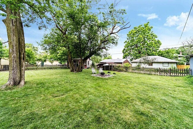 Building Photo - 615 Cottage Grove Ave