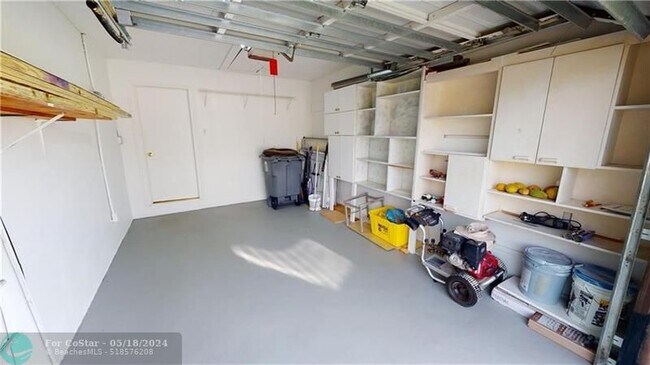 Building Photo - 9708 Alaska Cir