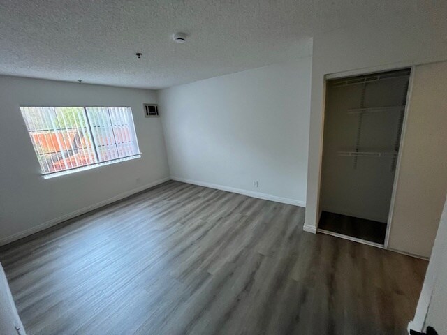 Building Photo - 1601 Venice Blvd